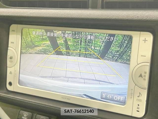 Toyota AQUA 2013-08 339644-3