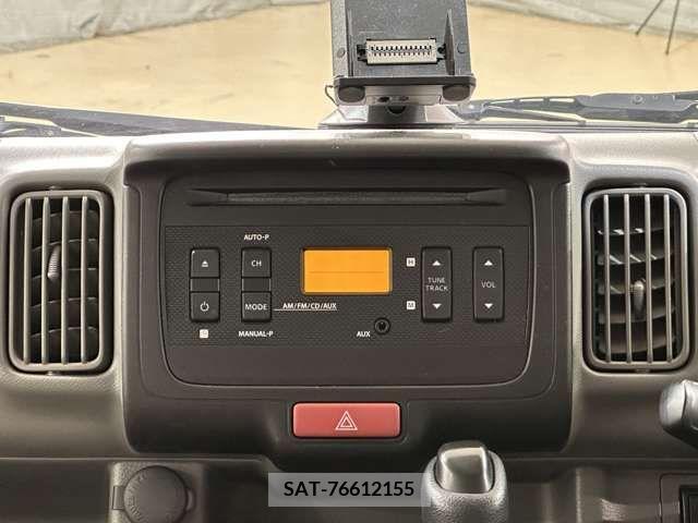 Suzuki EVERY 2017-03 268813-18