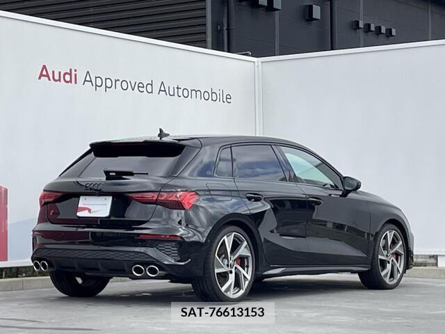 Audi S3 2021-05 318046-3