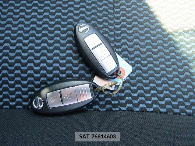 Nissan NOTE 2015-07 238083-6