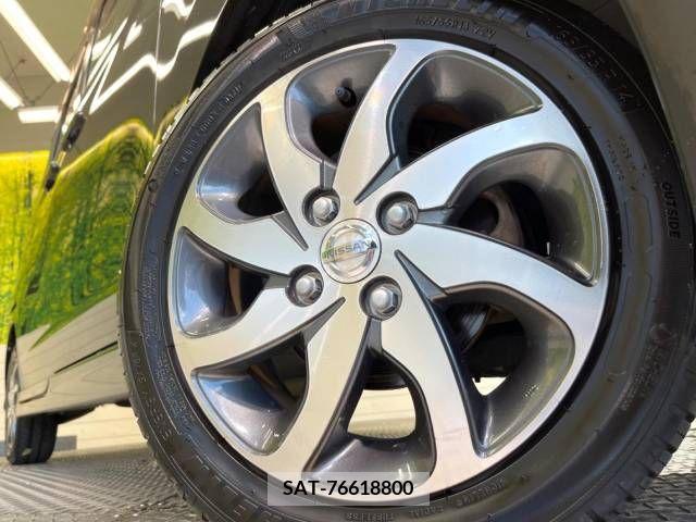 Nissan ROOX 2012-02 393749-13