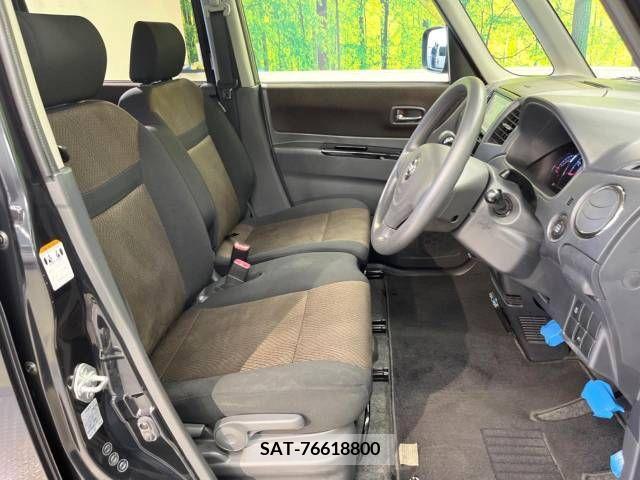 Nissan ROOX 2012-02 393749-8