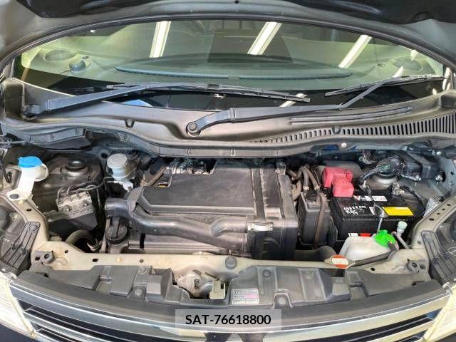 Nissan ROOX 2012-02 393749-18