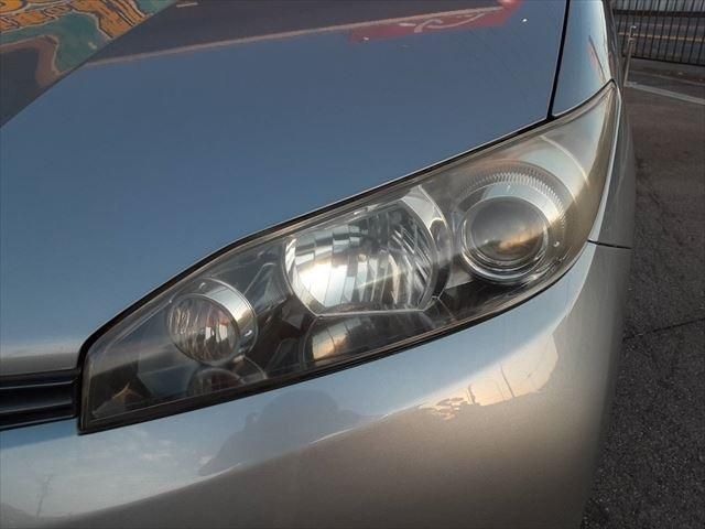 Toyota WISH 2009-11 187619-8