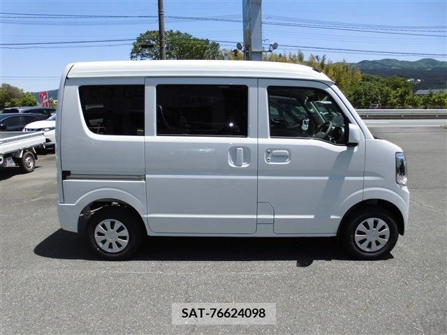 Suzuki EVERY 2024-04 297430-2