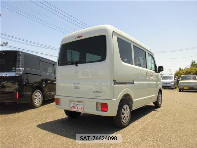 Suzuki EVERY 2024-04 297430-3