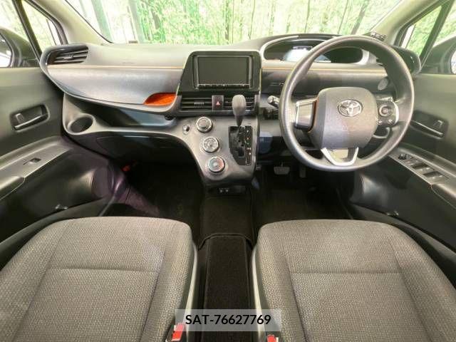 Toyota SIENTA 2022-04 298356-1