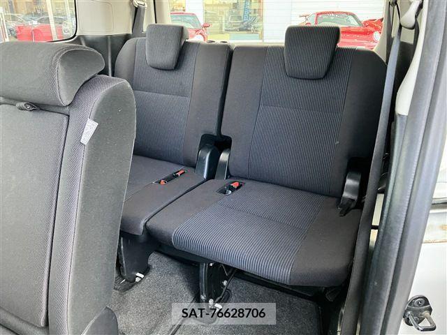 Toyota VOXY 2014-07 321724-18