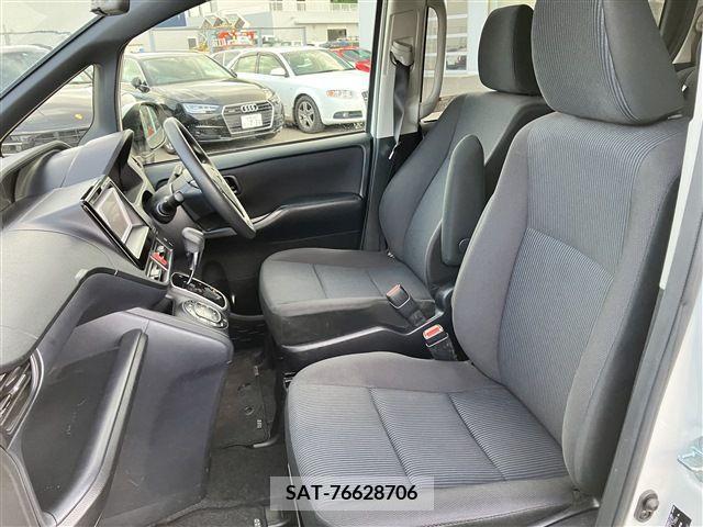 Toyota VOXY 2014-07 321724-20