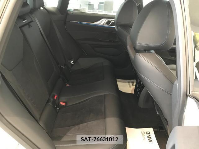 Bmw i4 2022-12 357136-12