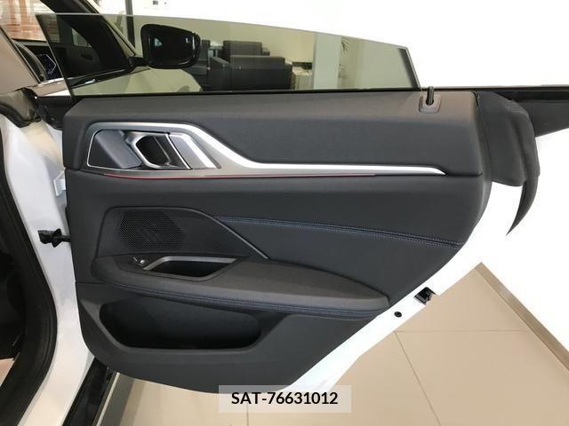 Bmw i4 2022-12 357136-26