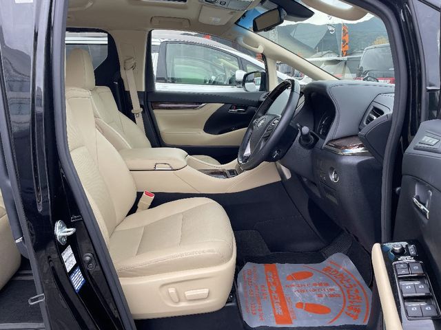 Toyota ALPHARD 2018-12 24705-4