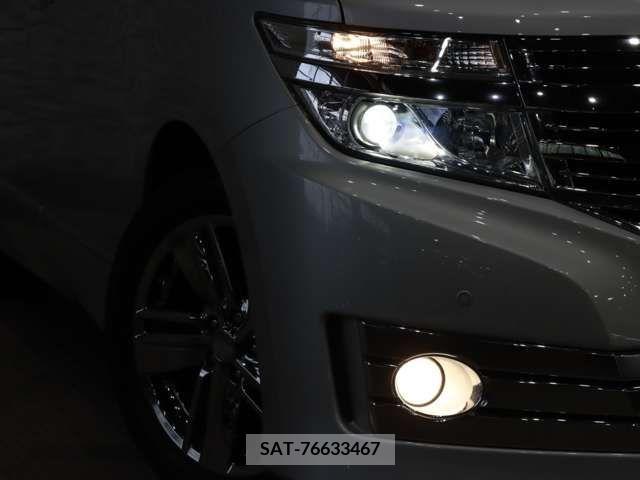 Nissan ELGRAND 2010-10 341579-13