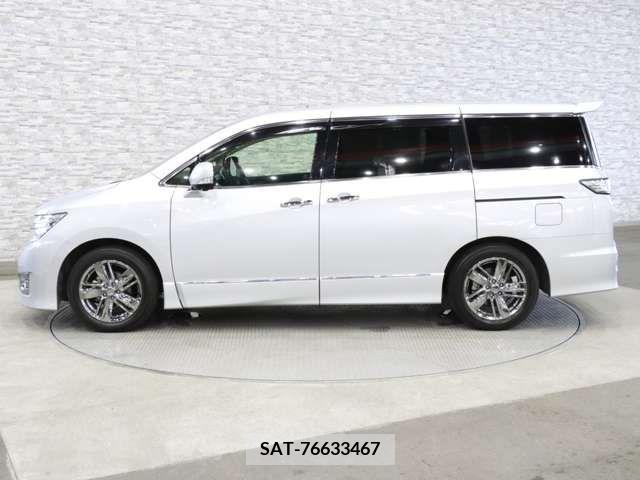 Nissan ELGRAND 2010-10 341579-10