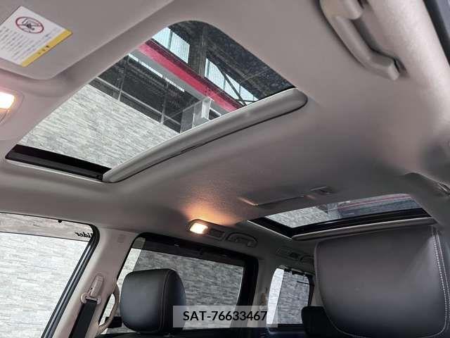 Nissan ELGRAND 2010-10 341579-4