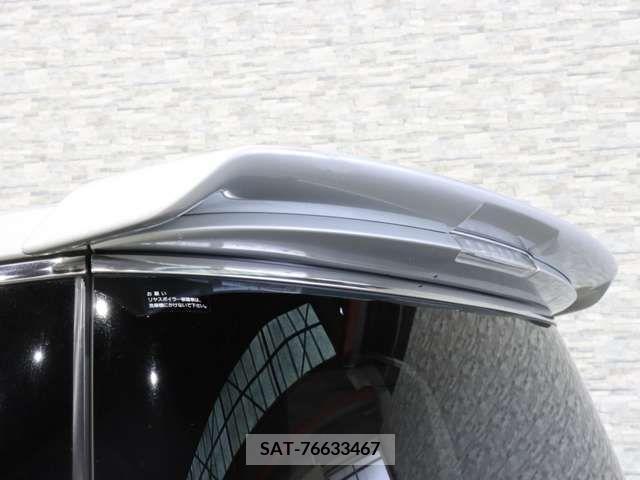 Nissan ELGRAND 2010-10 341579-15