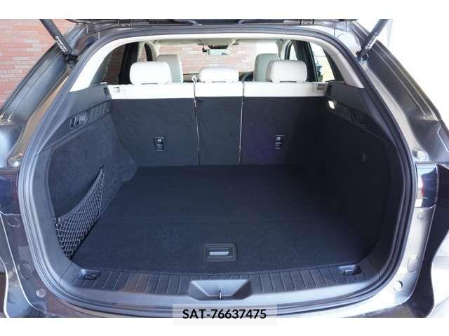 Mazda CX-60 2022-10 374586-10