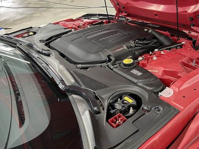 Jaguar F-TYPE 2013-09 23274-17