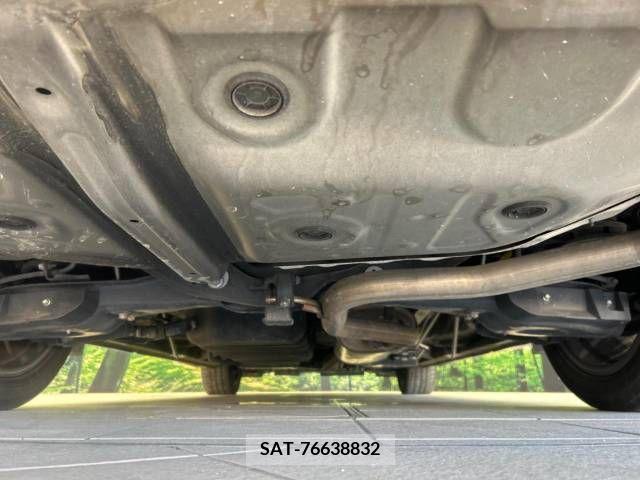 Toyota ALPHARD 2018-04 333107-15