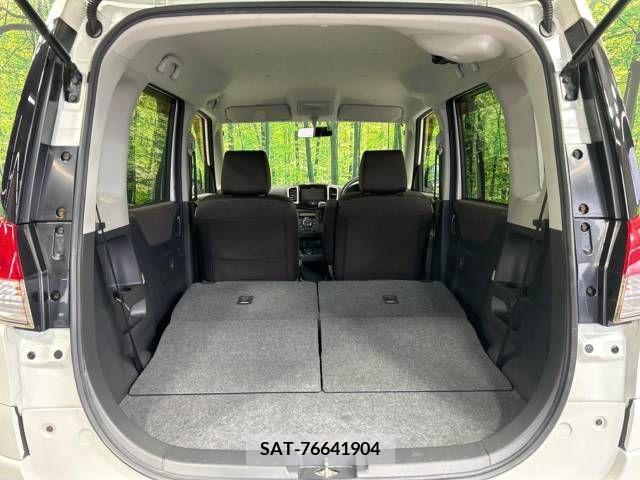 Mitsubishi DELICA D2 2011-04 296424-10