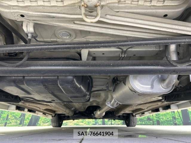 Mitsubishi DELICA D2 2011-04 296424-19