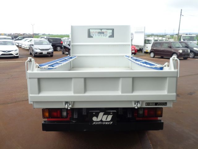 Isuzu ELF TRUCK 2008-08 7426-6