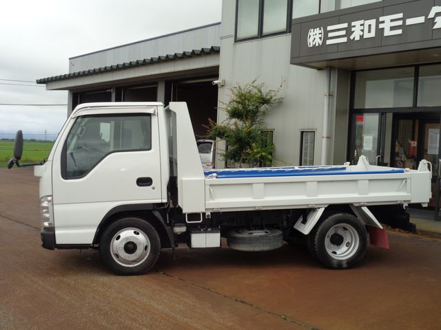 Isuzu ELF TRUCK 2008-08 7426-5