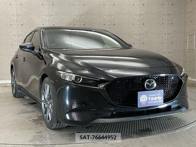 Mazda MAZDA3 2019-09 251132-4