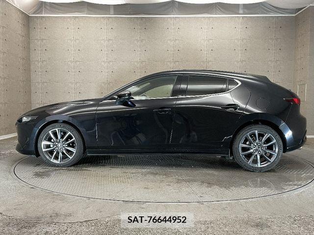 Mazda MAZDA3 2019-09 251132-8