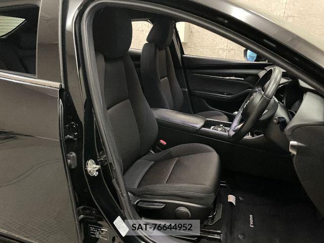 Mazda MAZDA3 2019-09 251132-11