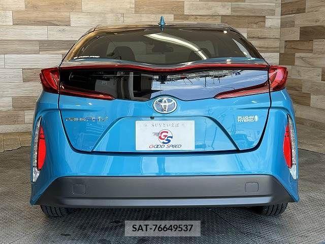 Toyota PRIUS PHV 2017-02 282535-18
