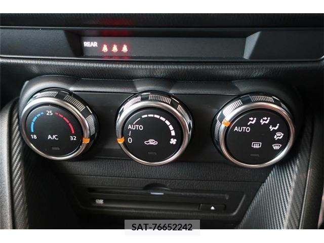 Mazda MAZDA2 2022-09 216976-17