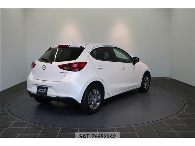Mazda MAZDA2 2022-09 216976-4