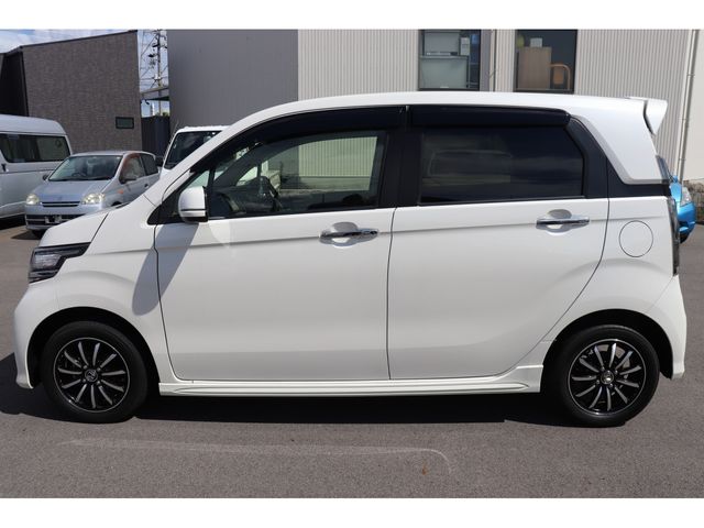 Honda N-WGN 2018-06 12660-9
