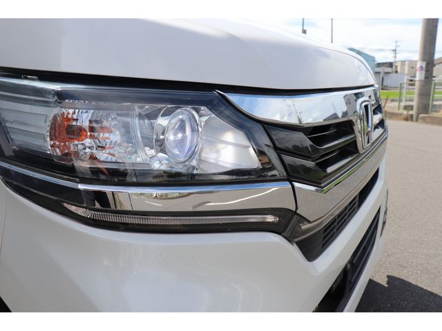 Honda N-WGN 2018-06 12660-2