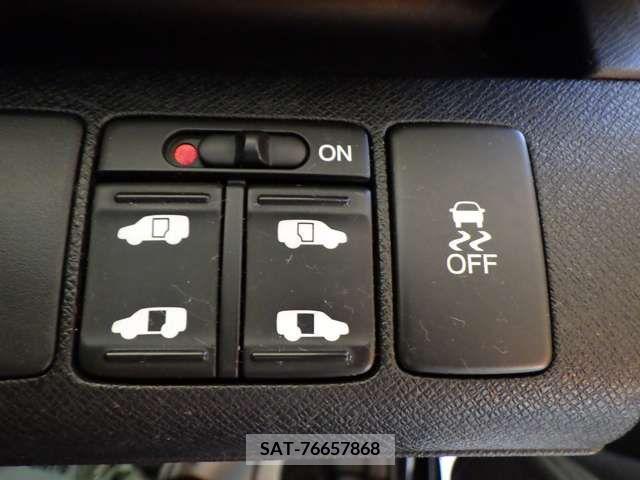 Honda e 2010-08 203258-14