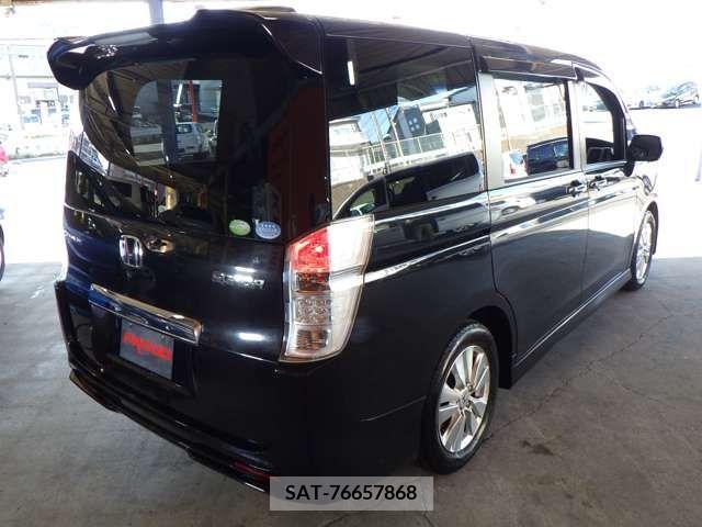 Honda e 2010-08 203258-6