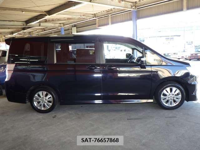 Honda e 2010-08 203258-5