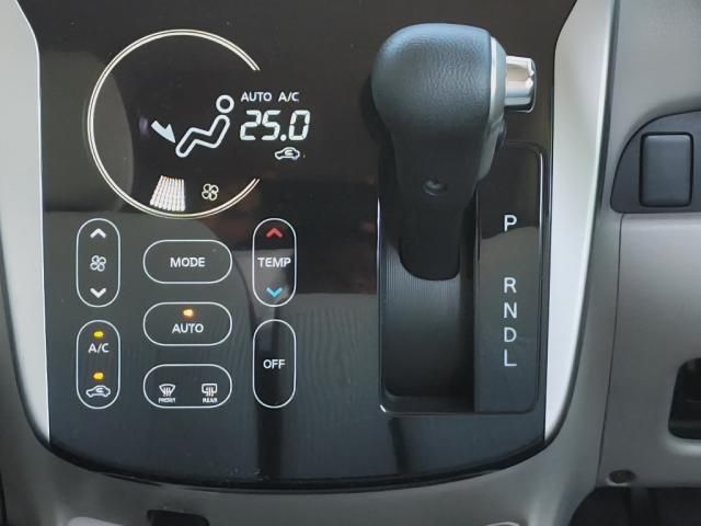 Nissan DAYZ 2019-01 28115-25