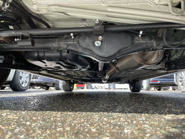 Suzuki X BEE 2018-11 3020-28