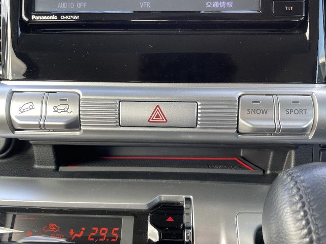 Suzuki X BEE 2018-11 3020-12