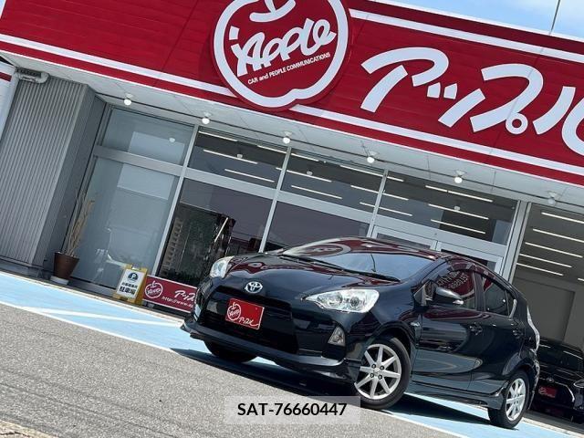 Toyota AQUA 2012-03 299041-2