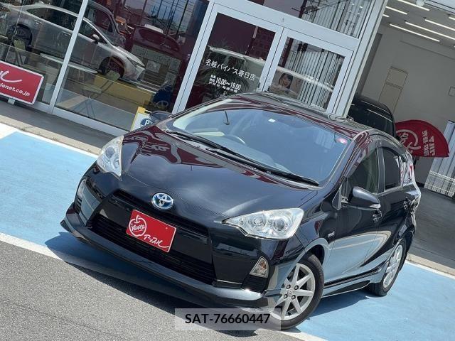 Toyota AQUA 2012-03 299041-1