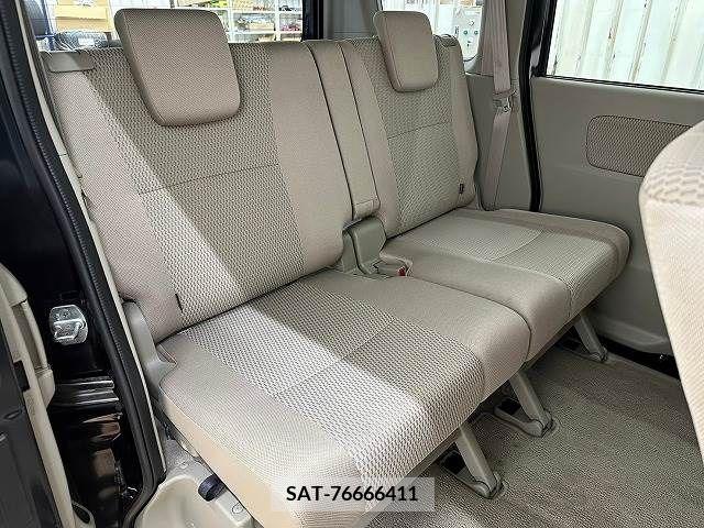 Suzuki EVERY WAGON 2017-02 209445-9