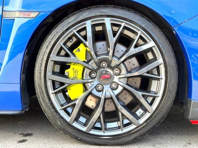 Subaru WRX STI 2017-08 10124-17