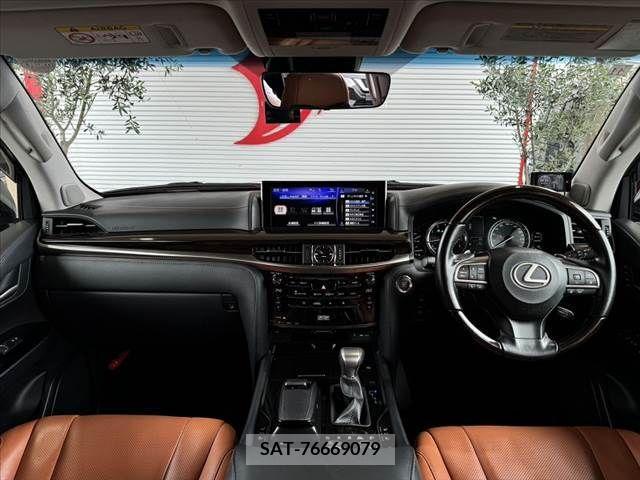 Lexus LX 2016-11 353956-1