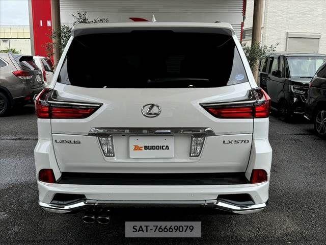 Lexus LX 2016-11 353956-11