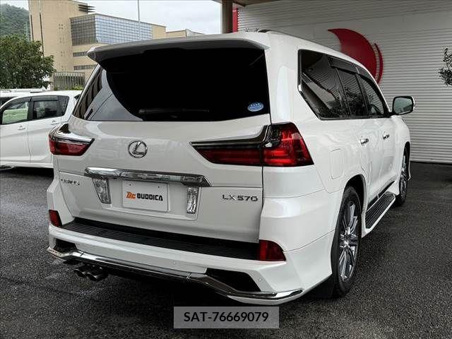 Lexus LX 2016-11 353956-10