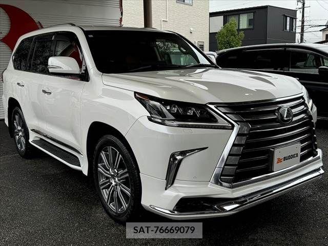 Lexus LX 2016-11 353956-8