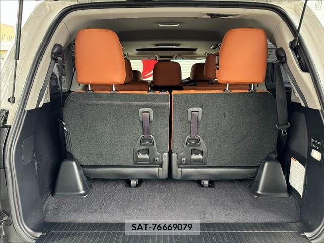 Lexus LX 2016-11 353956-23